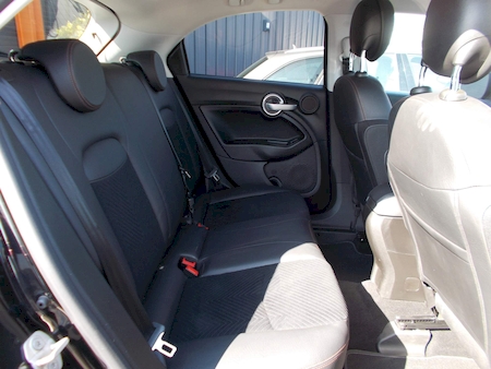 FIAT 500 X 1.6 E-TORQ 110 CV S-DESIGN 4X2   *********** 1 ERE MAIN AVEC SEULEMENT 44374 KMS **********